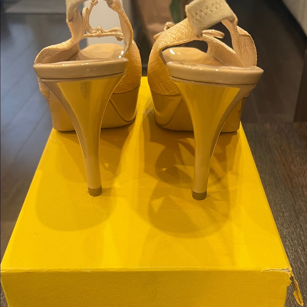 Fendi Beige Peep-Toe Slingback Heels - Picture 3 of 6